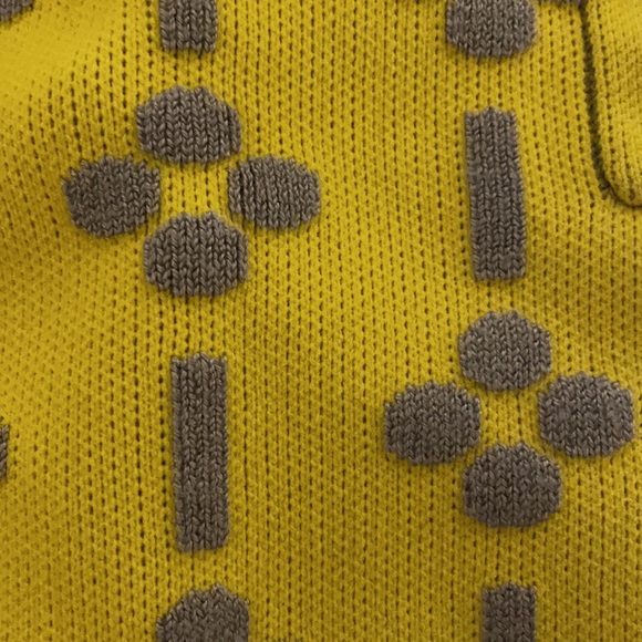 NWT Anthropologie knit skirt. Never worn. Zip closure in back. - Picture 3 of 3